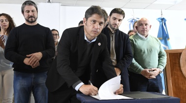 Kicillof se mostró con Nacho Torres y llamó a “la unión de todas las provincias”