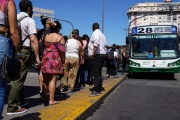 Paro de colectivos el martes 6 de mayo en todo el país
