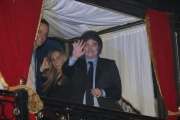 Milei, despreocupado: fue con su hermana al desfile de Roberto Piazza