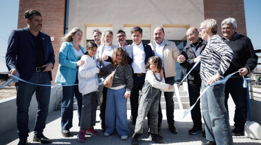 Tras el espaldarazo en las urnas, Kicillof retomó la gestión con inauguración de obras