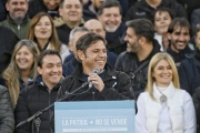 Kicillof cargó contra la “estafa” de Milei y llamó a marchar hasta “derrumbar la Ley Bases”