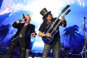 Guns N’ Roses brilló en Huracán con un show demoledor, tributo a Ozzy y un Slash imparable