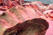 Aseguran que “cuando hay plata”, el consumidor prefiere la carne vacuna