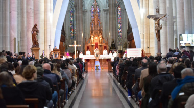 La Plata: Alak y Kicillof participaron del tedeum por el Día de la Independencia