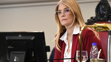 Senado bonaerense: Magario encauza la reelección indefinida de los intendentes