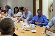 Estales rechazaron la suba del 7 % durante tres meses propuesta por Kicillof: “Insuficiente”