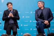 Máximo Kirchner volvió a agitar la interna y le apuntó Kicillof durante un acto en Quilmes