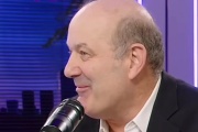 Sturzenegger les pidió “paciencia” a los jubilados