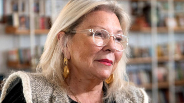 Carrió: “Están demoliendo el Estado desde adentro”