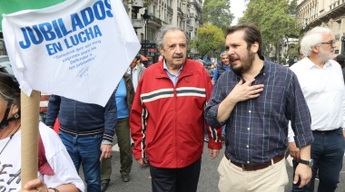 Alfonsín candidato: apuntó contra el Gobierno “menos democrático y menos federal desde 1983”