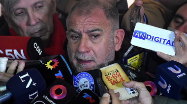 Luis Juez ahora se muestra indignado: “¿No hay plata para discapacidad pero sí para la cometa?”