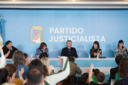 El PJ se encamina a la unidad, pero estira la definición de las listas