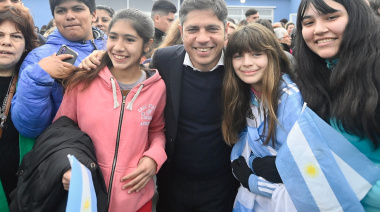 En el Día de la Patria, Kicillof contrastó tajantemente los modelos en pugna