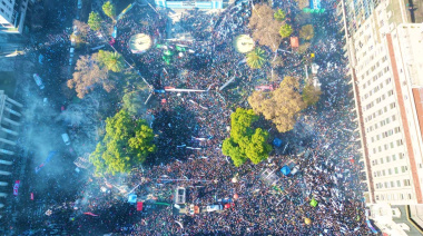 Mensaje de Cristina a la Plaza de Mayo: “Este modelo económico se cae, por eso estoy presa”