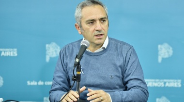 Larroque pidió “unidad” y recordó que “el arquero es Milei, hay que meter los goles ahí”