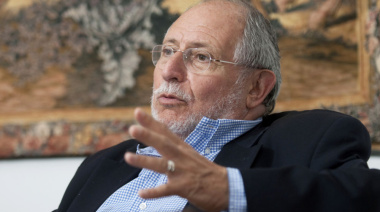 Guelar dejó la diplomacia de lado: “Macri es un reverendo hijo de puta”