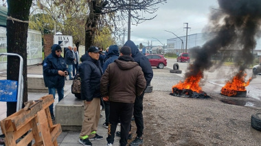 Más de 300 despidos en una fábrica ceramista: “Nos quedamos en la calle por WhatsApp”