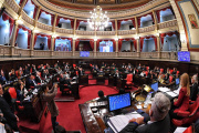 Sin los votos, el Senado bonaerense postergó el endeudamiento pedido por Kicillof