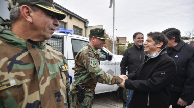 Kicillof entregó patrulleros en municipio opositor: “Estamos trayendo el Estado”