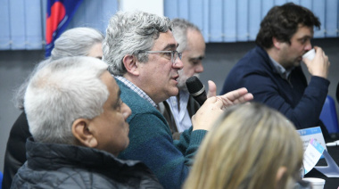 Ministro bonaerense alertó que “el decreto de Milei viene a destruir el INTI”