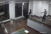 Una “viuda negra” desplumó a un chef en su departamento de La Plata