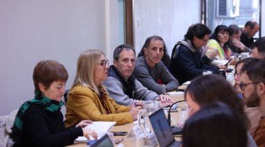 Se reanudó la negociación y los maestros esperan un aumento superior a la inflación