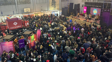 Gran arranque de la Fiesta Provincial del Vino de la Costa en Berisso