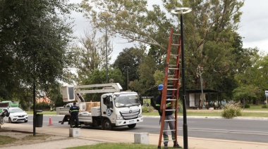 El plan de alumbrado alcanza más zonas clave de La Plata