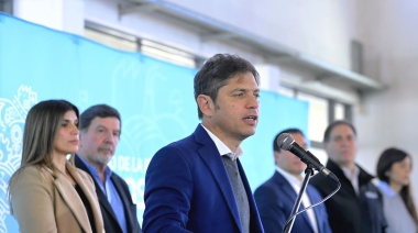 Kicillof instó a “cuidar, defender y levantar la bandera de la educación pública”