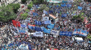 Por decreto, Milei amplía actividades esenciales y restringe el derecho a huelga