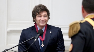 Fue declarado “granadero honorífico” el Presidente que no sabe cómo se llama San Martín