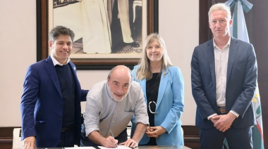 Kicillof lanzó créditos para emprendedores y criticó “las barreras de los bancos privados”