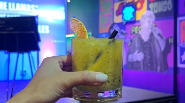 Novedoso bar de despecho: karaoke y cócteles para ahogar penas de amor