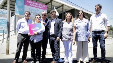 Sin olvidar las “mil obras paralizadas” por Milei, Kicillof inauguró un nuevo jardín de infantes