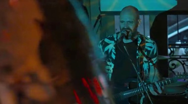“Mandarine”: postales de una noche especial para Agus Dettbarn