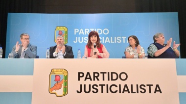Con fuertes críticas al modelo económico de Milei, Cristina asumió la presidencia del PJ