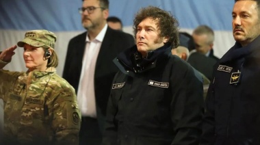 Nobel de la Paz advirtió por la intromisión de Milei: “No hay plata, pero para una guerra sí”