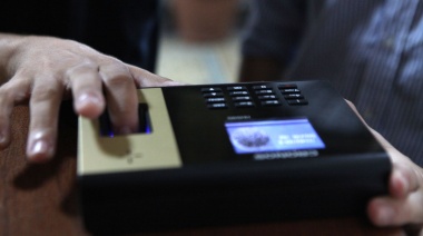 La Plata: más lectores biométricos para controlar el presentismo en organismos municipales
