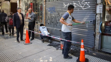La Ciudad ya limpió casi 100 frentes de comercios vandalizados durante las marchas