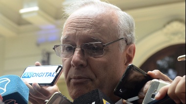 Gollan advirtió por “un desfinanciamiento feroz como nunca en la historia del país”
