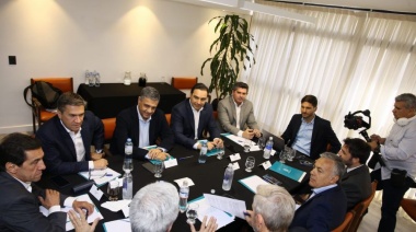 Gobernadores de JxC insisten con la “unidad” y rechazan el “cogobierno” con Milei