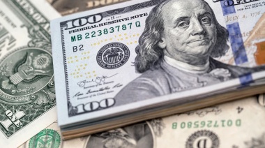 El dólar paralelo no sube, acompaña la inflación