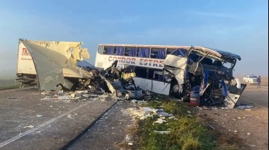 La niebla y el pésimo estado de la Ruta 3, las causas del fatal choque entre un micro y un camión