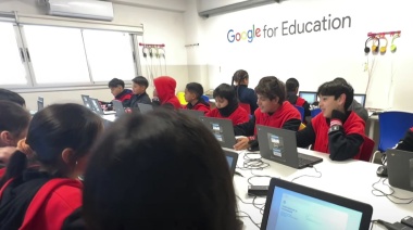 Pasa a ser jornada completa la primera escuela pública certificada por Google en el país