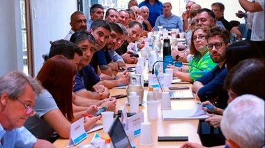 Provincia y estatales acordaron una suba salarial de 10 % en dos tramos