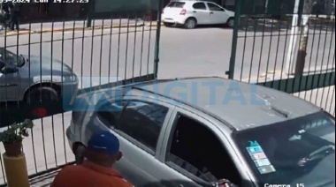 Moreno: Derribó el portón de un estacionamiento porque no la dejaron pagar con transferencia
