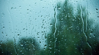 Elevan a “naranja” el nivel de alerta por tormentas en La Plata
