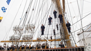 La Fragata Libertad inició su 52° Viaje de Instrucción