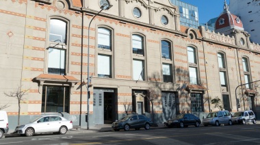 Manteros se movilizan a la sede de Espacio Público porteño