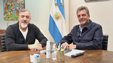 Massa volvió a escena con la “nueva estatalidad” en agenda